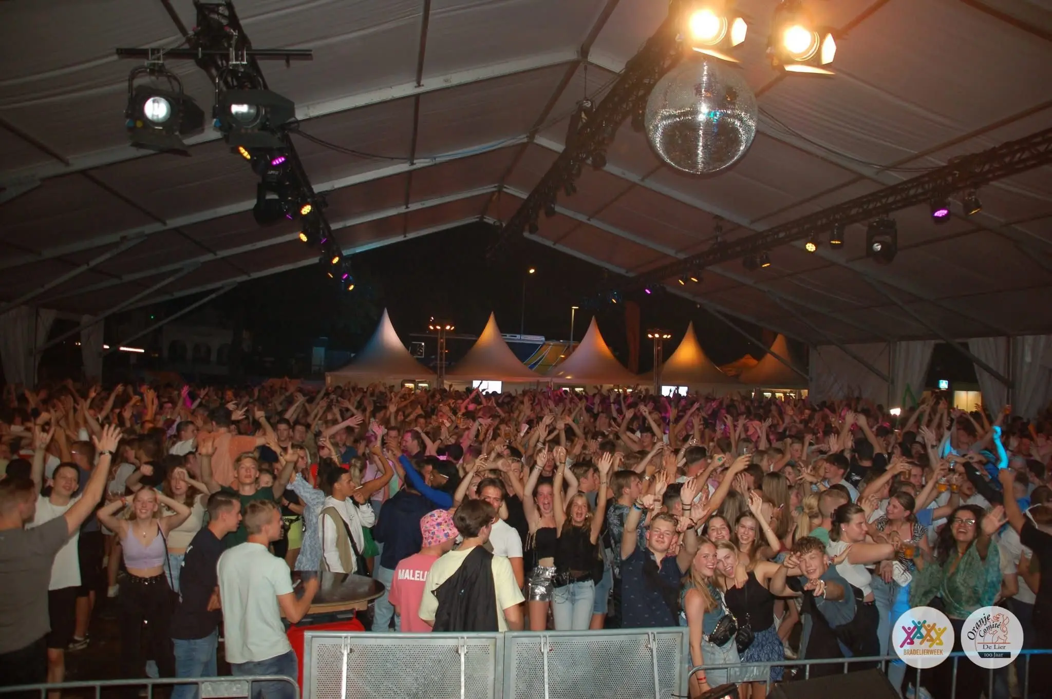 Liora tent
